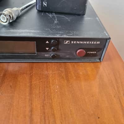 Sennheiser 🎧 Sennheiser EW 300 IEM | SR 300 + EK 300 IEM Stereo UHF | 838–870 MHz image 2