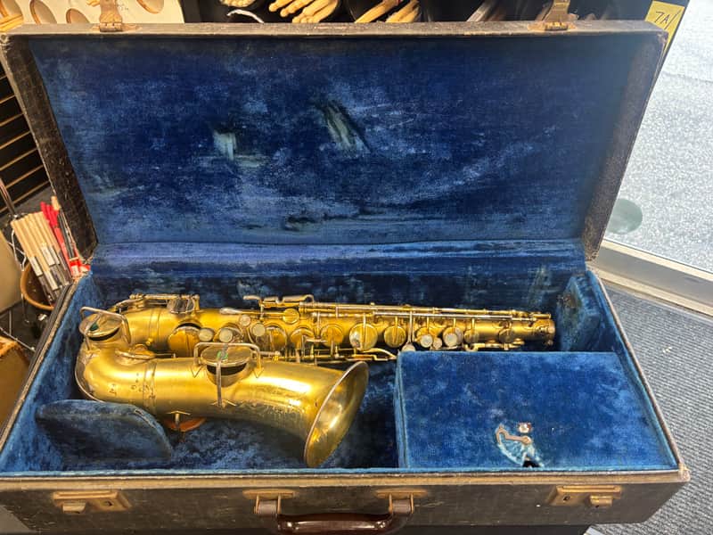 Buescher Truetone Alto Sax 1926 - gold image 1