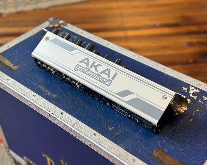 AKAI MFC42 Analog Filter Module | Reverb