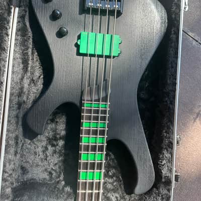 Esh Stinger - Green Monster - Peter Steele image 7