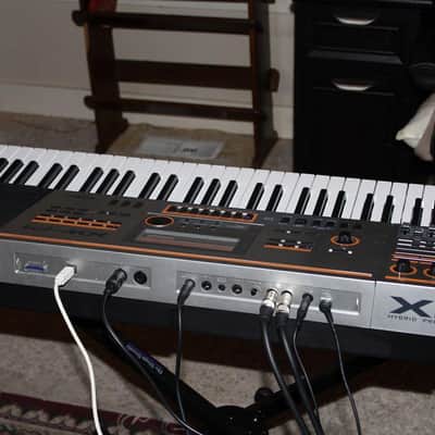 Casio XW-P1 61-Key Performance Synthesizer w. Keyboard image 12