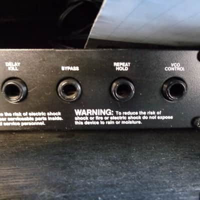 DigiTech RDS 1900 Digital Delay Rack Module w/ footswich,manual & padded rack case image 8