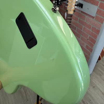 Squier Contemporary Active Jazzmaster HH Stop Tail with Laurel Fretboard 2018 - Present - Surf Pearl image 12