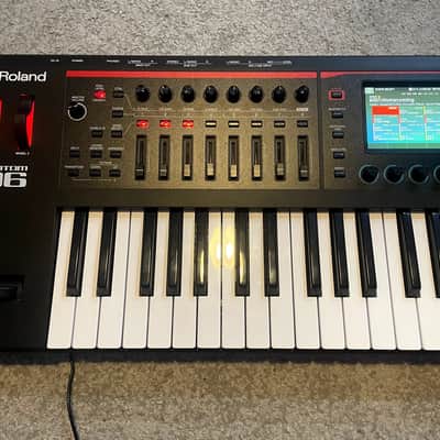 Roland FANTOM-06 61-Key Workstation Keyboard 2022 - Present - Black - Thomann warranty 1 year and a half image 3