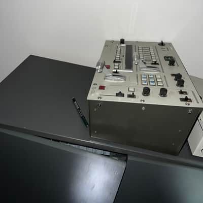 Sony SEG-2000AP Special Effects Generator (Vintage Video Mixer) 1980 - 1985 image 3
