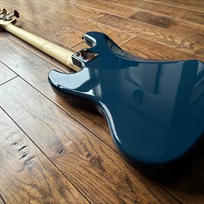 2020 Fender MIJ Hybrid II Jazz Bass with Maple Fretboard Indigo Japan image 12