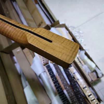 Tiger Maple Wood 4 String Jazz Bass Style Neck, 20 Frets Fingerboard image 4