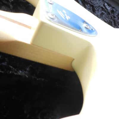 Fender Custom Shop Robin Trower 'Bridge of Sighs' Tribute Stratocaster 2004-2005 - Arctic White image 13