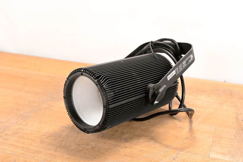 Chauvet Chauvet Ovation H-605FC RGBAL LED House Light