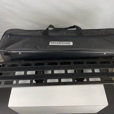 RockBoard DUO 2.3 Pedalboard, 28.4" x 5.6" w/ Softcase image 1
