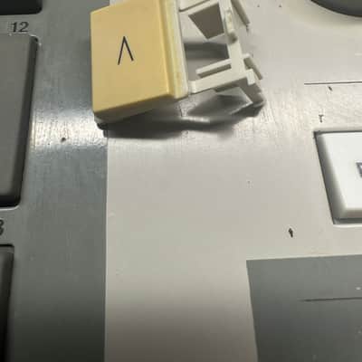 Akai Mpc3000 back button cap replacement original parts oem image 2