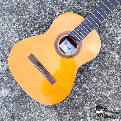 Luthier Special: Protege Half-Sized Classic Acoustic Guitar Husk (2000s - Natural)