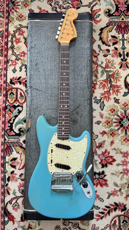 Fender Mustang (Daphne Blue, 1966) - Very Good