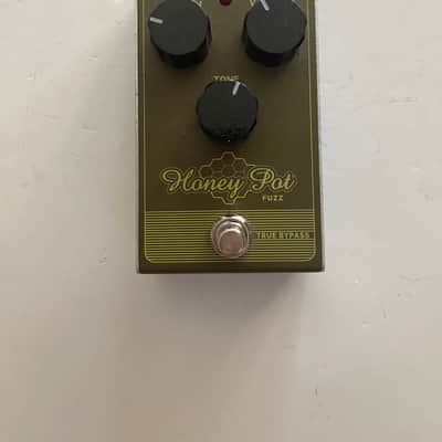 TC Electronic Honey Pot Fuzz Honeypot True Bypass Guitar Effect Pedal image 1