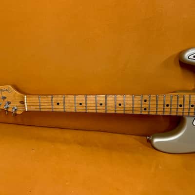 Fender Roadhouse Stratocaster with Maple Fretboard 1997 - Shoreline Gold image 7