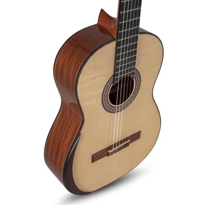 Manuel Rodriguez Magistral D-S - 4/4 classical guitar image 3