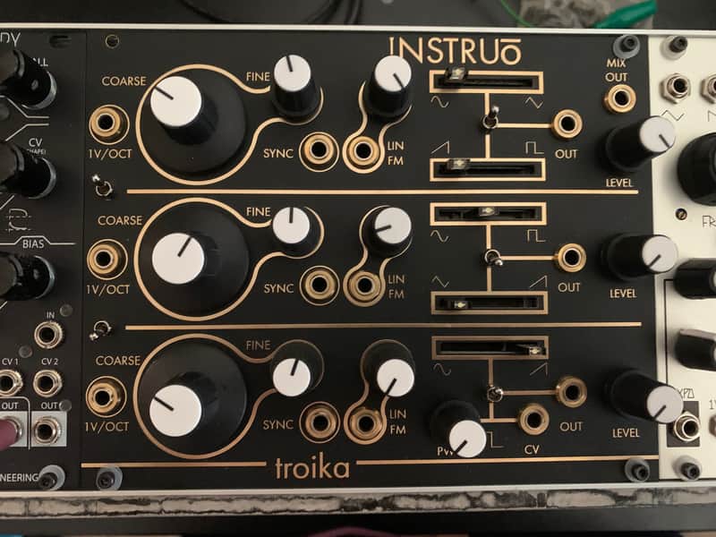 Instruo Troika Triple Oscillator 2016 - Present - Black image 1