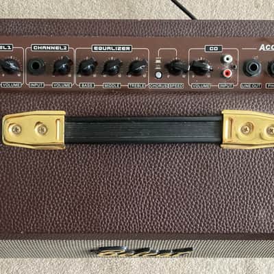 Belcat Acoustic 25C amplifier image 2