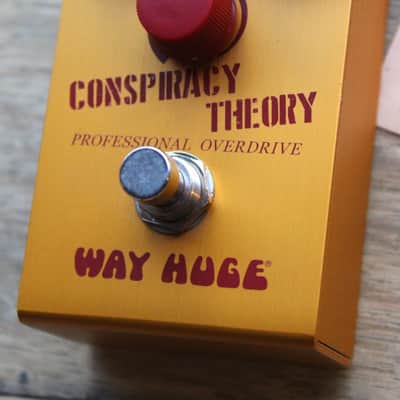 Way Huge "WM20 Smalls Series Conspiracy Theory Professional Overdrive" image 3