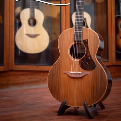 Lowden F-10 CEDAR / INDIAN ROSEWOOD image 3