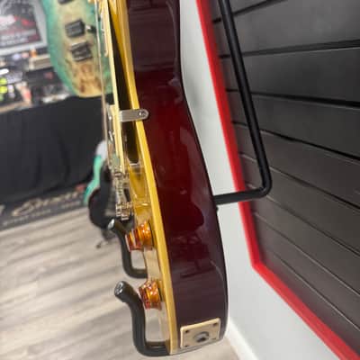 Epiphone Les Paul Standard Gold Top image 2