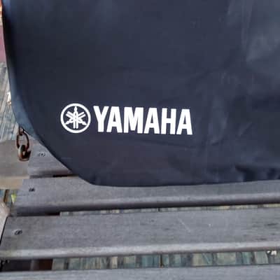 Yamaha F35 full size guitar with  gig bag, strap, capo, picks, strings, winder. image 13