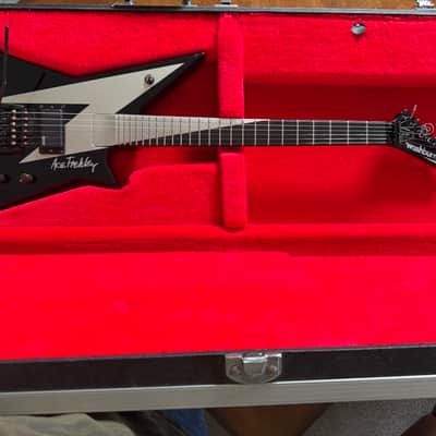 Washburn AF-40 V Ace Frehley 1988 - Black/Silver image 4