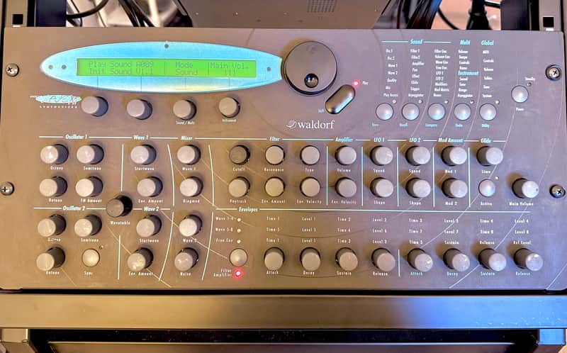 Waldorf Microwave XT Rackmount Wavetable Synthesizer | Reverb