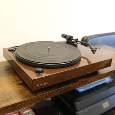 Fluance RT83 Reference Turntable Walnut - Ortofon 2M Red Cartridge - RT83W image 4