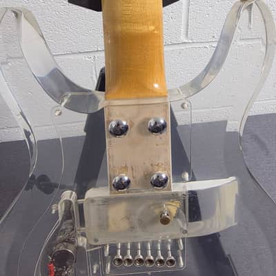 Ampeg Dan Armstrong Lucite Guitar ARM G-2 1969 - Clear image 11