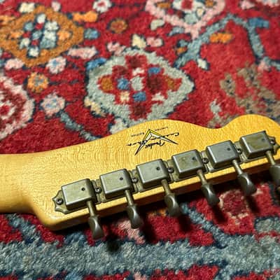Fender Custom Shop ’60s Duo Tone LTD Abigail Ybarra pickups Relic Telecaster 2012 Sunburst image 20