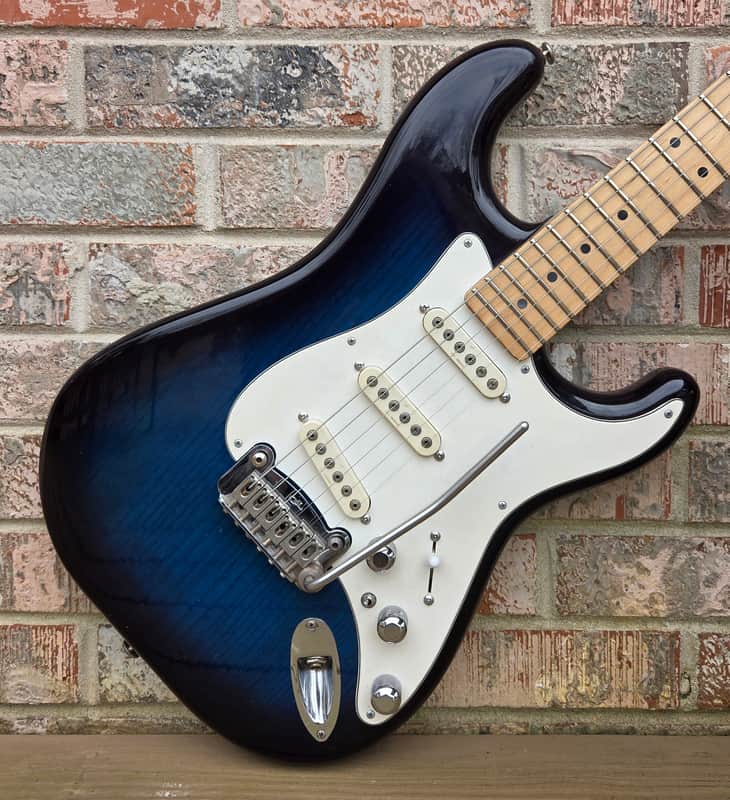 Vintage 1996 G&L S-500 USA Electric Guitar w/ Fender Gig Bag! image 1