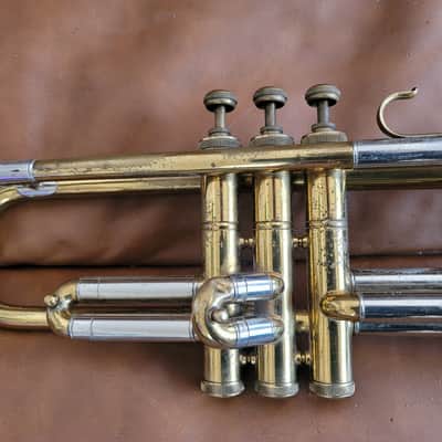 Vintage Rivoli Bb Trumpet – Made in Italy – Hand Engraved Bell – c.1950s/60s image 11