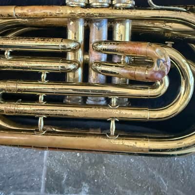 Boosey & Hawkes Marching baritone with case and mouthpiece image 9