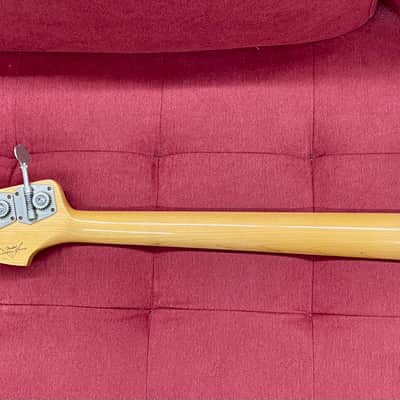 Fender Custom Shop '64 Jazz Bass Relic 2006 - 3-Tone Sunburst image 19