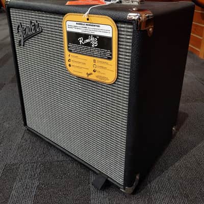 Fender Rumble 25 V3 image 2