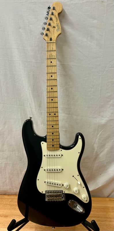 Fender Standard Stratocaster MIM Glossy Black 1995 image 1