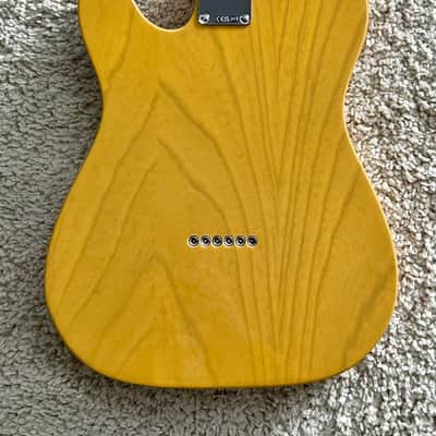 Mint Fender American Vintage II 1951 Butterscotch Blonde Telecaster with hard Case image 5