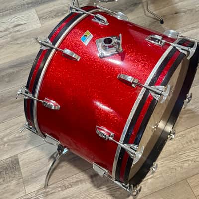 Ludwig No. 980 Super Classic Outfit 9x13 / 16x16 / 14x22" Drum Set (3-Ply) with Pointed Blue/Olive Badges 1969 - 1976 - Red Sparkle image 5