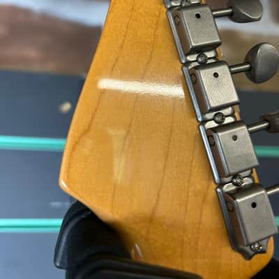 Fender American Original '50s Stratocaster 2-Colour Sunburst 2017 Electric Guitar image 11
