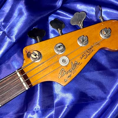 1984 Fender Fullerton Reissue 1962 Jazz Bass Factory Candy Apple Red over Three Tone Burst image 11