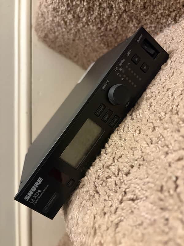 Shure ULXD4=-H50 2010s - Black image 1