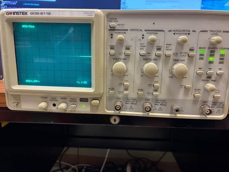GW Instek GOS-6112 Oscilloscope image 1