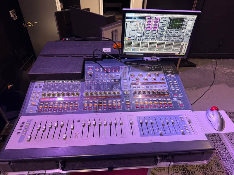 Avid Venue SC48 Dual PSU Digital Compact Mixing Console