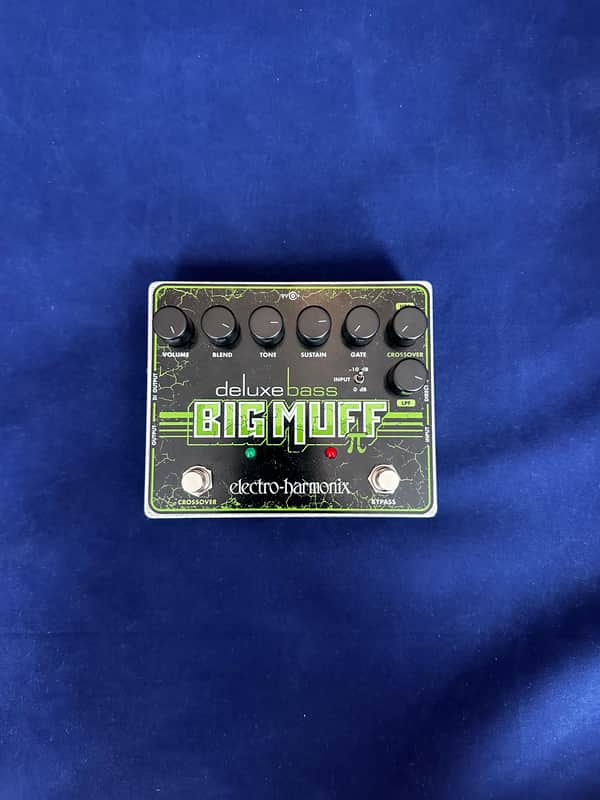 Electro-Harmonix Deluxe Bass Big Muff Pi Distortion / Sustainer 2012 - Present - Black / Green image 1