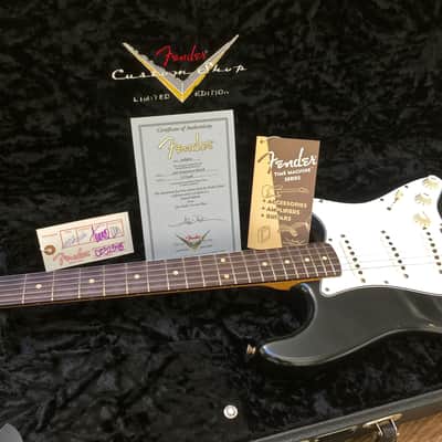 Fender Stratocaster 2005 Custom Shop Limited 1960 Black Relic image 3