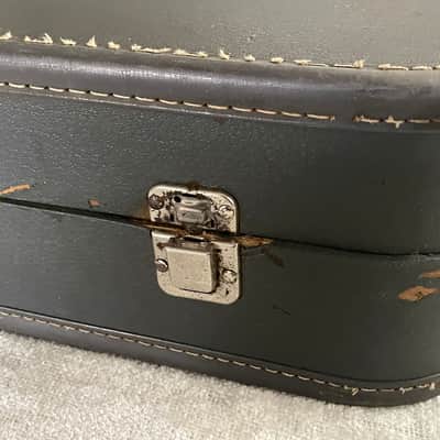 Vintage 1960’s Epiphone Newport Short Scale Bass Hardshell Case Gray Tolex Blue Interior CASE ONLY Extremely Rare image 12
