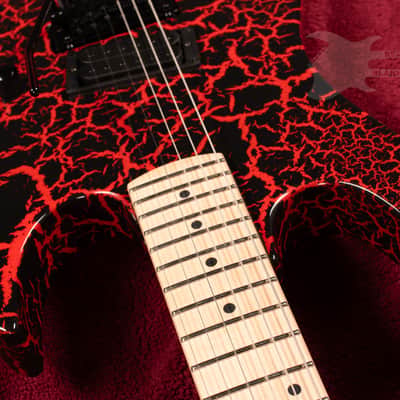 B.C. Rich Gunslinger Retro II with Floyd Rose - Red Crackle image 6