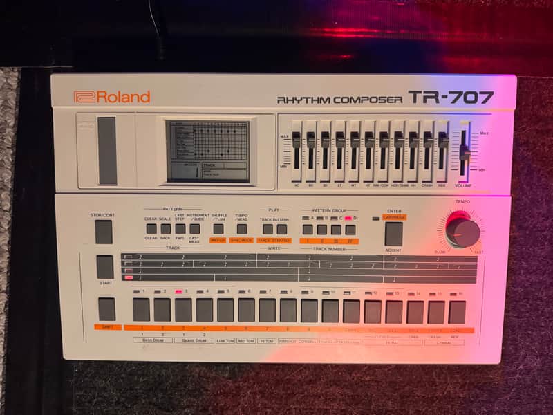 Roland TR-707 Rhythm Composer 1985 - White image 1