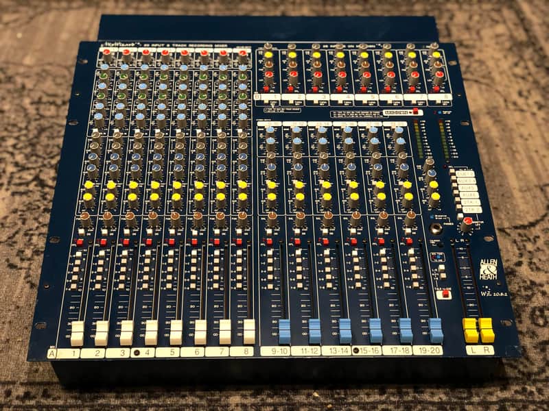 Allen & Heath MixWizard WZ 20:8:2 20-Input 8-Track Recording | Reverb